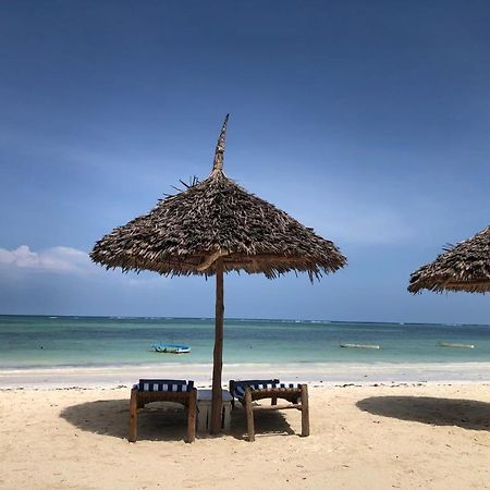Waka Waka Bed & Breakfast ปวานี มาชังกานี ภายนอก รูปภาพ