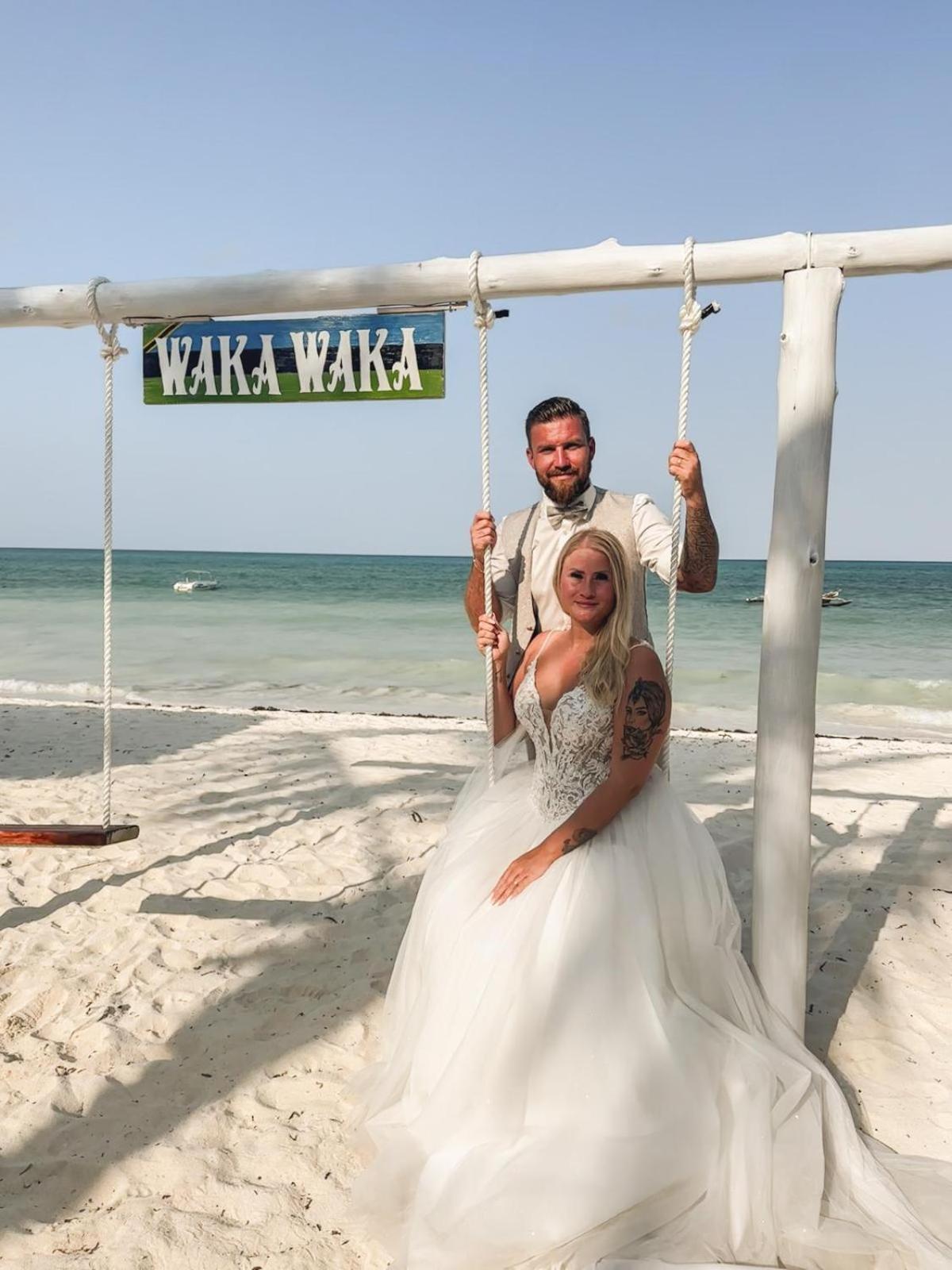Waka Waka Bed & Breakfast ปวานี มาชังกานี ภายนอก รูปภาพ